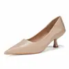 Sapatos de salto alto stiletto bico fino com strass estilo francês para mulheres, novo modelo de verão 2025, sapatos confortáveis de couro genuíno C688