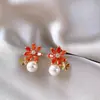 Brincos Pendentes de Pérola com Flor Nicho Alto Padrão Elegantes Exquisitos Versáteis Brincos Leve Luxo Temperamento Adornos de Orelha Mulheres