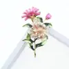 Novo estilo pastoral um buquê de pequenos broches de margaridas senhoras liga pintada a óleo três crisântemos corsage acessórios alfinetes de flores