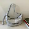 Bolsa Acolchoada de Lettering em Formato de Dumpling, Bolsa Transversal Texturizada de Grande Capacidade, Bolsa de Ombro Versátil de Cor Sólida, Bolsa Casual Croissant para o Dia a Dia