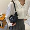 Bolso de mano moderno y sencillo 2022 Estilo extranjero de moda Un solo hombro Bolso axilar Bolso dumpling Bolso de mujer Moderno Versátil