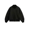 Ropa Vintage Yidao Otoño 2026 Nuevo Estilo Americano Sencillo Color Sólido Holgado Corto Ajuste Limpio Cuello Alto Chaqueta de Aviador