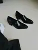 Versión de piel de oveja~zapatos individuales retro de cuero genuino, mocasines de tacón grueso, nuevos zapatos de cuero pequeños elegantes de tacón alto sin cordones para mujer