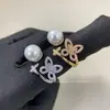 Anillo de Mariposa Fantasma Chapado en Oro de Alta Gama para Mujer, Completamente Incrustado con Diamantes, Diseño Abierto, Lujo Ligero, Hueco, Sensación de Alta Gama, Elegante Cadena para Clavícula