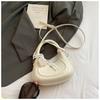 Bolso Pequeño 2026 Verano Nuevo Bolso en Forma de Media Luna Bolso de Mano de Alta Gama Bolso de Hombro Cruzado Versátil de Moda para Mujer
