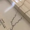 Design Minimalista Coreano, Estilo Nicho, Acessório de Colar Gota de Água de Luxo Leve Versátil para Mulheres, Corrente para Clavícula