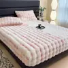 Colcha de piel de conejo engrosada, pieza única, cálida para invierno, forrada de forro polar, para camas individuales o dobles, protector de colchón de cobertura completa, juego de tres piezas