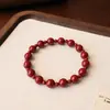 Novo Bracelete Vermelho com Contas Retrô Estilo Chinês, Design Exclusivo Requintado de Alto Padrão Pixiu Patinha de Gato, Realça a Pele, Presente para o Ano de Nascimento