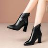Botas Curtas de Salto Alto para Mulheres Primavera e Outono 2026 Couro Macio Sapatos de Moda Bico Fino Zíper Traseiro Versátil Salto Bloco Botas Martin com Forro de Lã