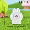 Micro Paisagem Criativa Fofa Brilha no Escuro Coelho Branco Travesso Decoração DIY Acessórios de Saquinho Surpresa Pequenos Enfeites de Mesa