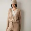 Diseño suave y acogedor de cachemira, estilo francés de nicho, cárdigan de punto de imitación de dos piezas para mujer de otoño e invierno, suéter de cachemira holgado