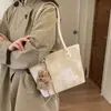 Bolso Versátil de Gran Capacidad para Viajes Diarios para Mujer 2026 Nuevo Bolso Tote de Moda Retro Bolso Grande Elegante de un Solo Hombro