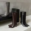Botas de montar de cuero completo, botas largas de caña alta para mujer, nuevo estilo otoño/invierno, cuero genuino, punta cuadrada, diseño sin cordones, tacón fino, tacón alto, no por encima de la rodilla, botas para mujer