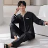 Pijama masculino de outono, estilo primavera e outono, novo modelo 2026, manga longa de seda gelada, estilo verão, adequado para todas as estações, com toque de alta qualidade, primavera