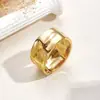 Pulseira Aberta Europeia e Americana Transfronteiriça em Liga com Padrão de Onda Irregular, Joia que Não Desbota, Pulseira com Padrão de Onda