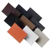 Personalização de Gravação em Relevo de Etiqueta de Couro Pu em Guangzhou, Personalização de Marca Registrada de Couro para Malas e Roupas, Design de Gravação em Relevo de Couro Espacial Colorido