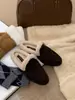 Novas Pantufas Quentes de Couro Genuíno Fosco com Biqueira Reforçada, Meia Pantufa de Lã, Coleção Outono/Inverno 2026