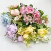 Ramo de crisantemo artificial estilo europeo, peonía, mango pequeño, flor de seda, flor artificial, decoración, estilo INS, flor pequeña, orquídea, peonía