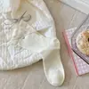 Calcetines Blancos para Mujer, Estilo Coreano, Calcetines de Media Pantorrilla Resistentes con Lazo de Perla, Calcetines Dulces con Volante de Encaje en el Borde, Calcetines Lolita