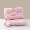 Almohada Mediana Cómoda de Chenilla Clase A Amigable con la Piel Soporte para el Cuello para Sueño Profundo Almohada Baja Almohada para Estudiante Almohada Mediana-Alta para Adultos Núcleo de Almohada Particionado
