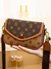 Bolso de mujer Bani Meizi texturizado de un solo hombro, bolso bandolera versátil, estilo europeo y americano, bolso cuadrado pequeño con monograma, lujo ligero.