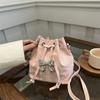 2024 Nueva Llegada Bolso Lazo Bolso Cruzado Plegado para Mujer Correa Moderna Bolso Pequeño Casual Bolso de Hombro Tipo Cubo