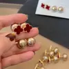 Pendientes de Terciopelo Borgoña con Trébol de Cuatro Hojas Estilo Retro de Hong Kong, Diseño de Nicho, Pendientes Elegantes, Accesorios para Orejas Simples y Únicos