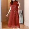 Vestido rojo con bordado pesado para mujer, nuevo estilo de verano 2023, elegante vestido de cuello clásico de longitud media para madre.