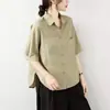 Camisa de manga corta con cuello camisero de textura para mujer, diseño holgado de verano, top azul único con bolsillos grandes, camisa petite