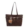 Bolso de mano de lunares de moda para mujer, nueva colección 2026, bolso de hombro de gran capacidad para el trabajo, bolso tote vintage de gamuza