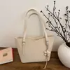 Bolso Tote de Gran Capacidad de Nicho para Mujer, Adecuado para el Trabajo Diario, Estilo Bolso de Hombro y Bolso de Mano, Bolso Grande Moderno y Sencillo, Nuevo Modelo de Tendencia 2026