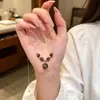 Collar de moda Melard estilo vintage, ligero y versátil con una piedra pequeña y llamativa, que irradia una elegancia única y discreta y una sensación de alta gama, perfecto como cadena para la clavícula