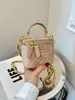 Bolso pequeño cuadrado cruzado de un solo hombro con patrón de diamantes 2026 transfronterizo, bolso tipo caja popular estilo coreano, monedero elegante de alta gama