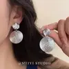 Pendientes Redondos Geométricos Europeos y Americanos de Moda 2026 con un Toque de Alta Gama, Pendientes de Metal de Lujo con Diseño Personalizado
