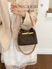 Bolso de Hombro Retro Vintage de Lujo Ligero para Viajes de Invierno, Bolso de Mano Versátil de Moda Tendencia Retro para Mujer, Bolso Cruzado