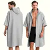 Toalha de banho masculina de secagem rápida para viagens internacionais com botões de pressão, adequada para atividades ao ar livre, trilhas, acampamentos e esportes; secagem rápida, portátil e altamente absorvente
