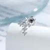 Piercing de Cartilagem para Orelha com Parafuso, Design de Nicho da Moda, Unissex, Cravejado com Zircônia, Cruz