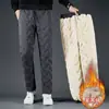 Pantalones de cachemir con forro polar para hombre, nuevos pantalones casuales impermeables de invierno para hombre, pantalones deportivos holgados de talla grande y cálidos para hombre
