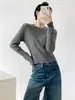 Suéter cinza de tricô trançado com gola redonda para mulheres, pulôver, peça para usar por baixo no outono, suéter base, curto, caimento justo, top elegante, manga longa