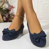 Mocasines para Mujer Estilo Nuevo Floral Europeo y Americano Talla Grande Zapatos Deportivos Casuales para Mujer Primavera Punta Puntiaguda Cuña Zapatos de una Sola Pieza 2025 Comercio Exterior