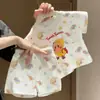 Conjunto de Duas Peças Verão 2026 Novo Desenho Animado Fashionável Fofo Estampa de Estrela Manga Curta Camiseta e Calça para Meninos e Meninas