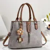 Bolso de hombro casual práctico popular transfronterizo 2026, bolso de mano elegante de gran capacidad para mujer