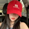 Gorra de Gran Circunferencia de Cabeza para Mujer 2026 Nueva Gorra de Béisbol con Letras Estilo Coreano para Hombre con Parte Superior Suave y Ala Ancha Que Hace que la Cara Parezca Más Pequeña