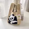 Guofeng Bolsa de mão panda gigante Bolsa de malha explosiva Bolsa de mão de tecido combinando com tudo Nova bolsa de presente que acompanha o presente