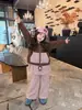 Conjunto Infantil Niñas Invierno Nuevo Estilo Niños Medianos y Pequeños Elegante Chaqueta con Cremallera de Felpa Adicional Pantalones Cubrepañales Gruesos Rayados para Bebé