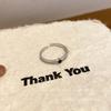 Anillo de esmalte con forma de gota de amor negro para mujer, ligero, de lujo, de alta gama, estilo moderno, diseño de nicho, anillo que combina con todo.