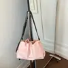 Bolso Bandolera de Hombro Único Nuevo de Moda Popular Bolso Nube para Mujer Bolso de Mujer Estilo Femenino Moda Casual Bolso Cubo