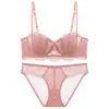 Renda Europeia e Americana Lingerie Sexy para Mulheres Meio Copo Sem Alça Antiderrapante Costas Bonitas Sutiã para Seios Grandes Seios Pequenos Conjunto de Sutiã Sutiã