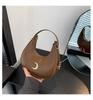 Bolso de Diseño de Color Sólido de Nicho para Mujer 2024 Nuevo Moderno Simple Distintivo Bolso de Hombro de Medialuna Distintivo Portátil