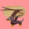 Bolso de Cuero Dachshund Chocolate de Moda Accesorio Colgante DIY Llavero Correa Creativo Portallaves